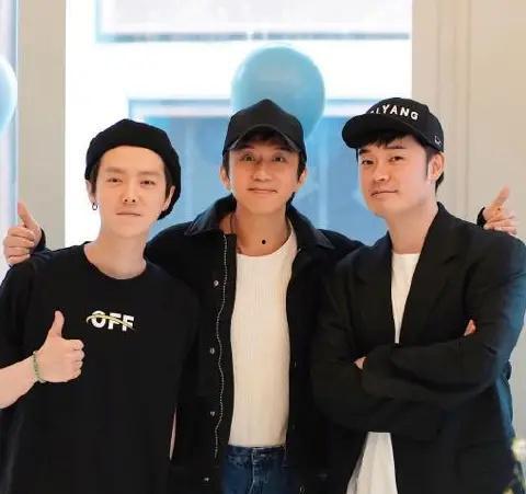 陈赫邓超最新爆料,揭秘娱乐圈幕后真相  第1张