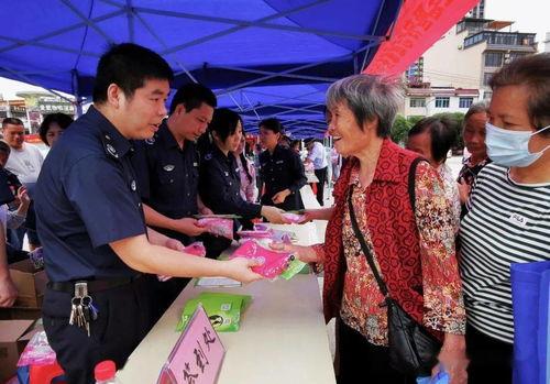 成都公园舆论爆料事件最新  第3张